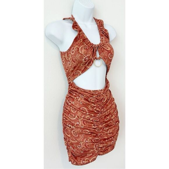 SHEIN Cut Out Ring Detail Ruched Dress Womens Size Medium - Picture 3 of 16